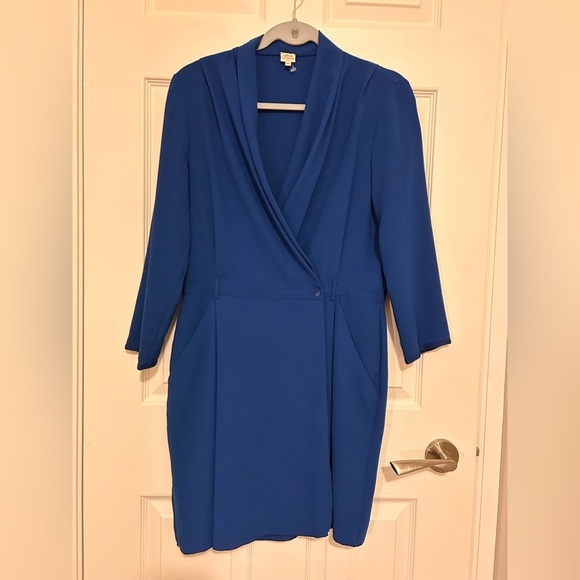 Wilfred Aritzia collared mini wrap classic dress ‘franca’ in royal blue- Size 6 - Picture 3 of 8
